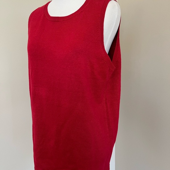 NWT Ann Taylor Red Linen Blend Sleeveless Crew Neck Sweater Size Large - Picture 2 of 10